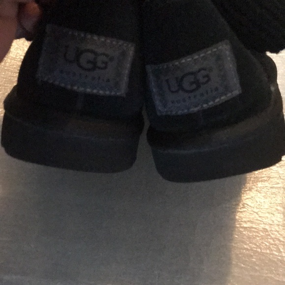 Ugg Cardy Boot - Picture 10 of 10